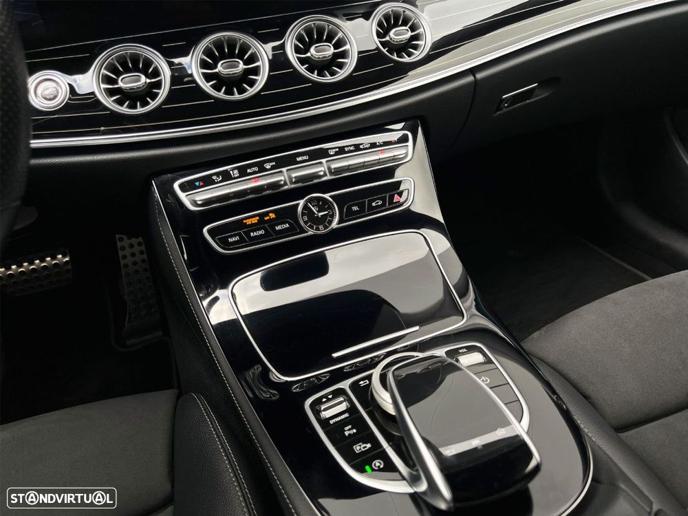 Mercedes-Benz E 220 - 33