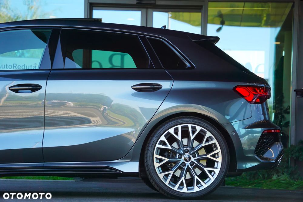 Audi RS3 Sportback TFSI Quattro S tronic - 12