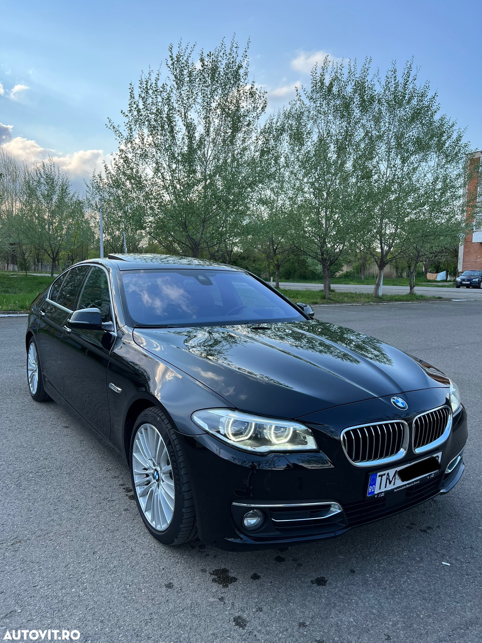 BMW Seria 5 535d xDrive Sport-Aut. Luxury Line - 9