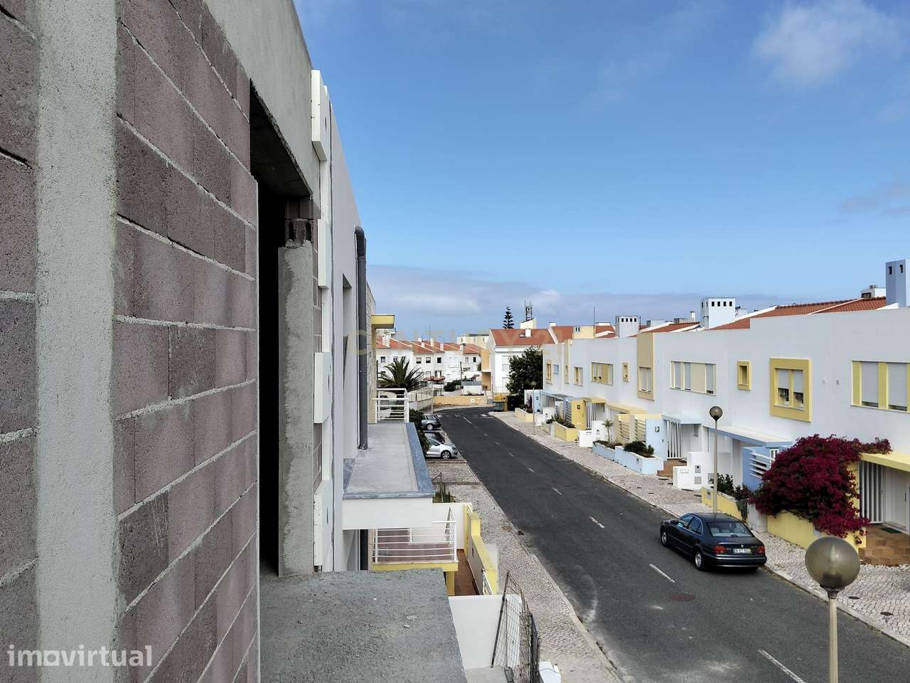 Moradia T3 Geminada no Centro de Santa Cruz - Grande imagem: 4/32