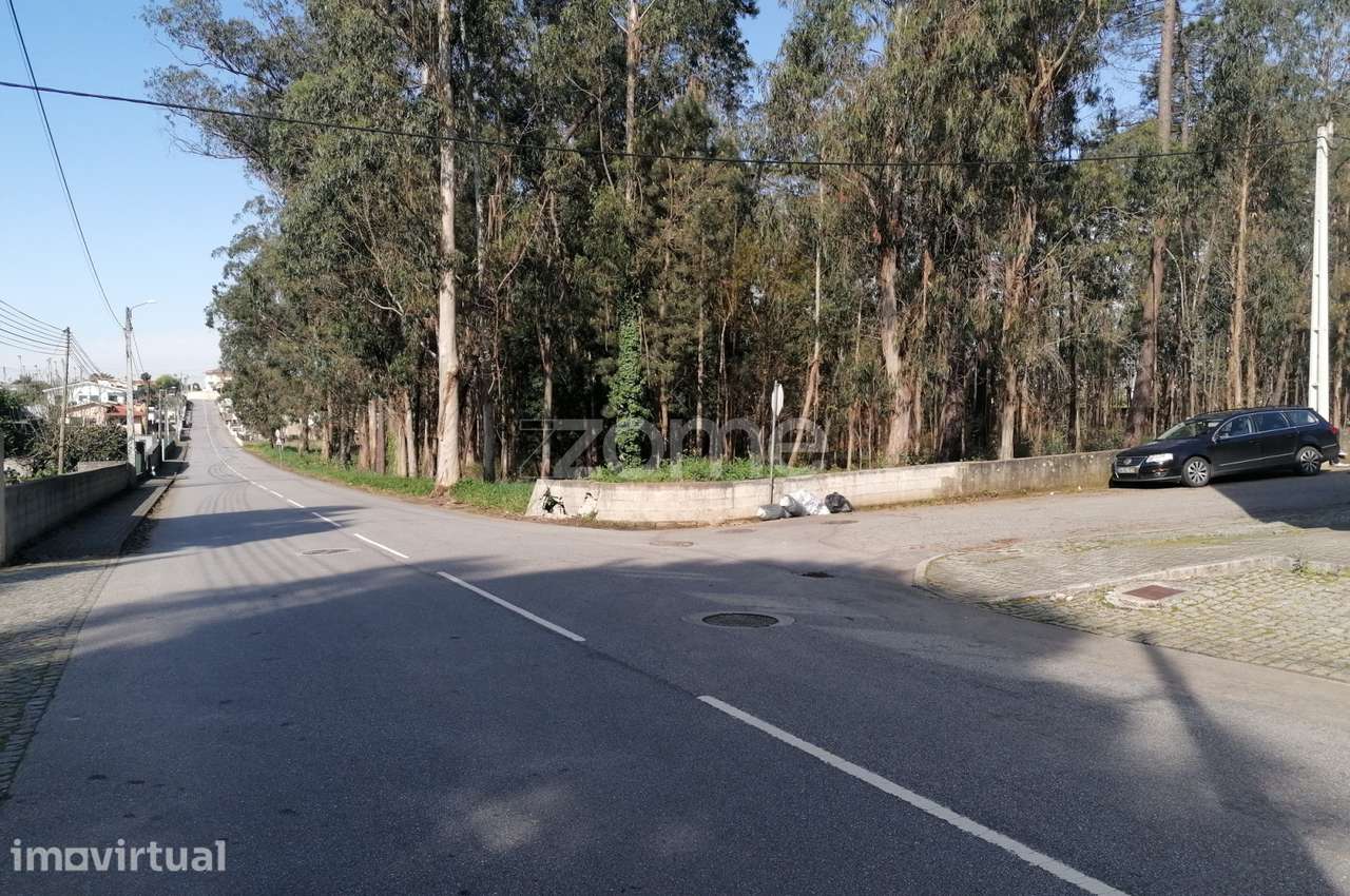 Terreno Urbanizavel com 10,120 M2 em Fradelos, Famalicão - Grande imagem: 4/21