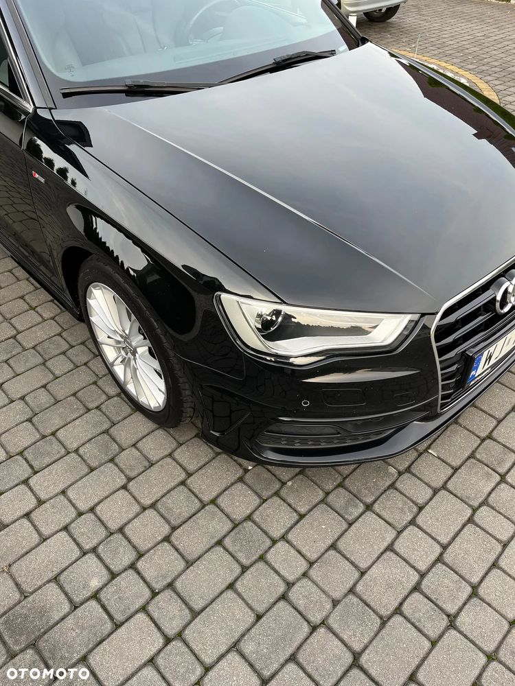 Audi A3 2.0 TDI S line Sportpaket - 3
