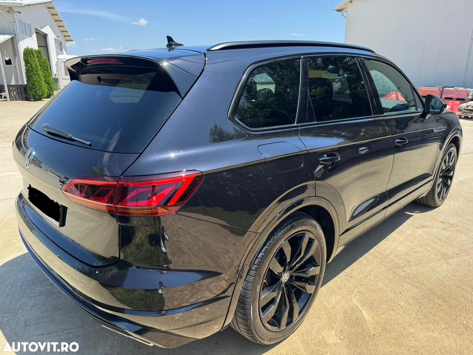 Volkswagen Touareg - 4