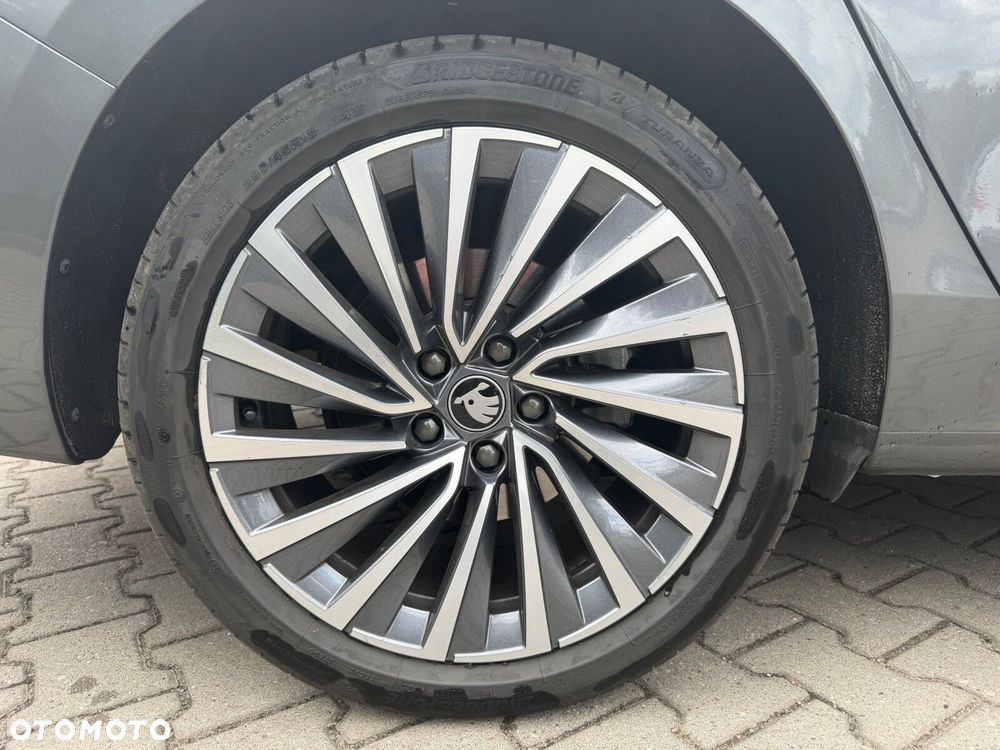 Skoda Superb 1.5 TSI Plug-in Hybrid L&K DSG - 34