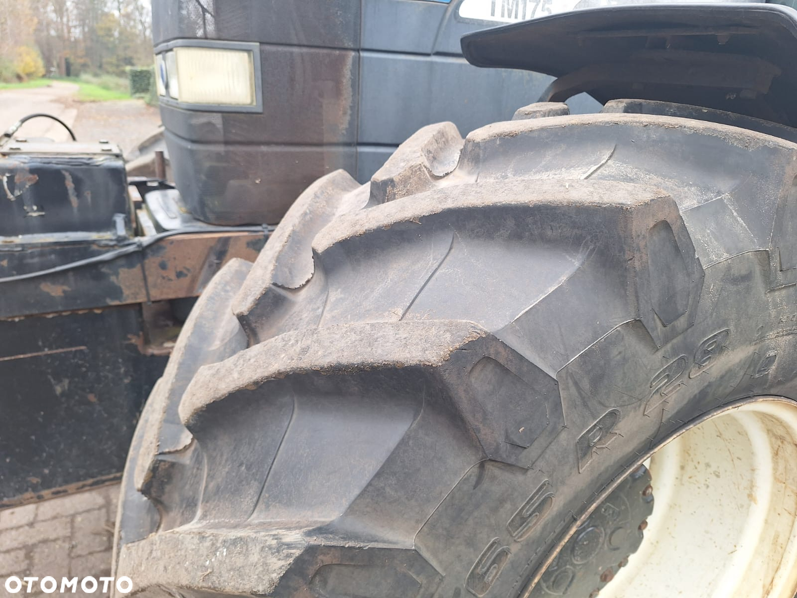 New Holland TM175 - 11