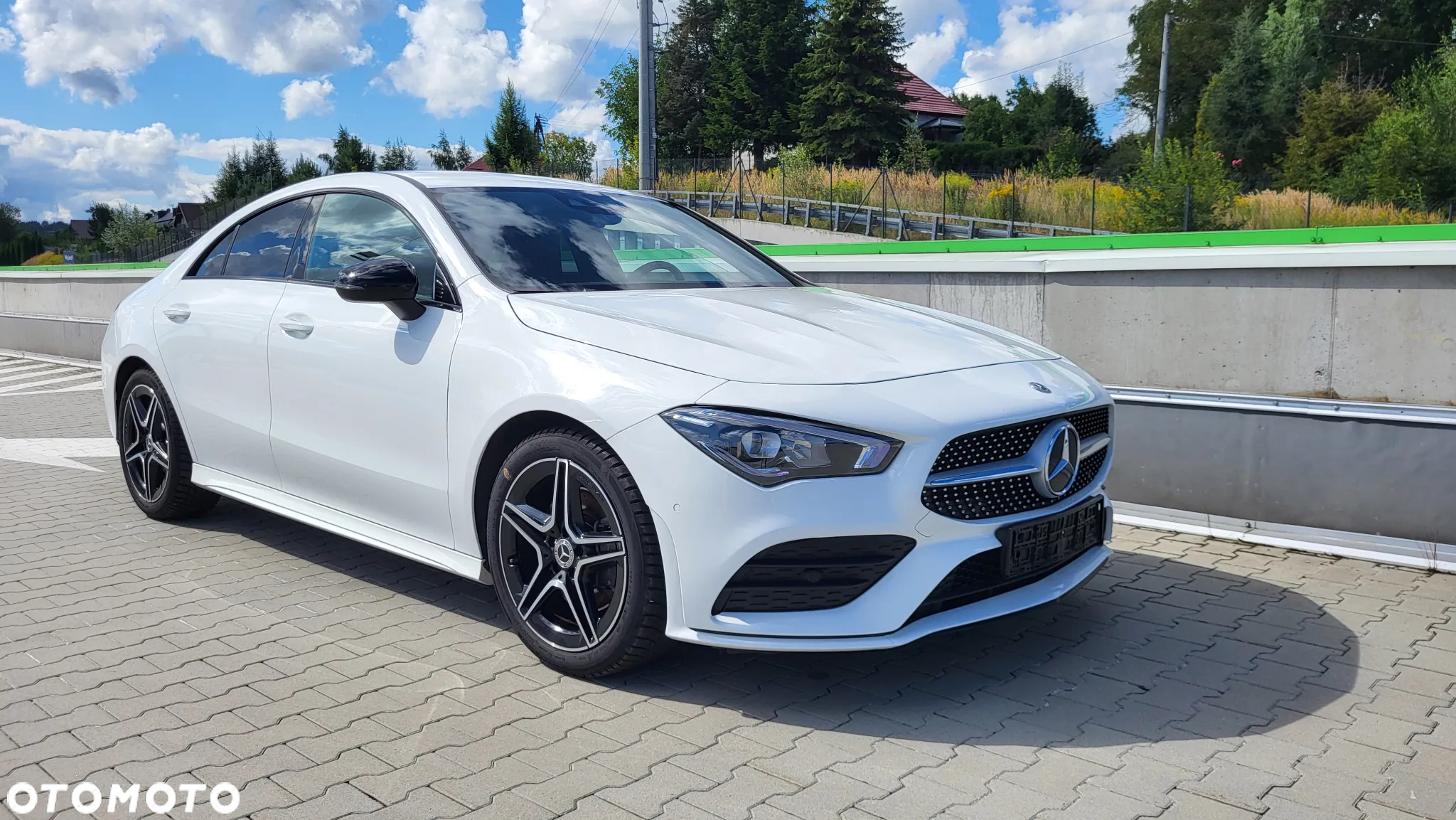 Mercedes-Benz CLA 200 AMG Line - 12