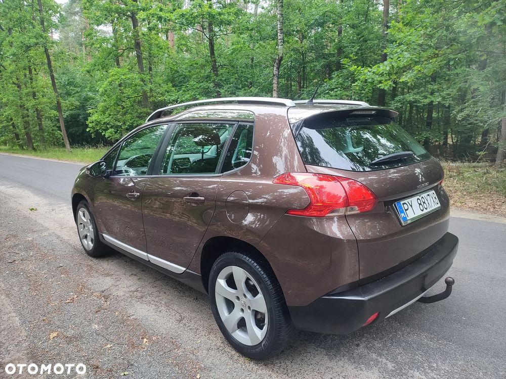 Peugeot 2008 1.6 e-HDi Style S&S - 8