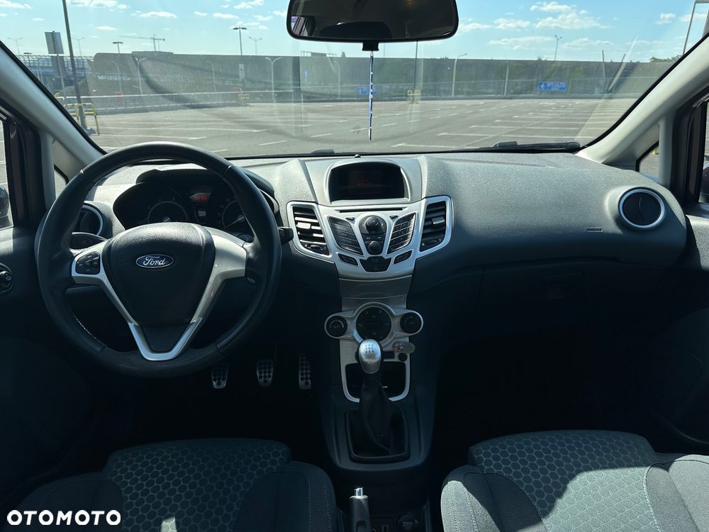 Ford Fiesta 1.6 Sport - 20