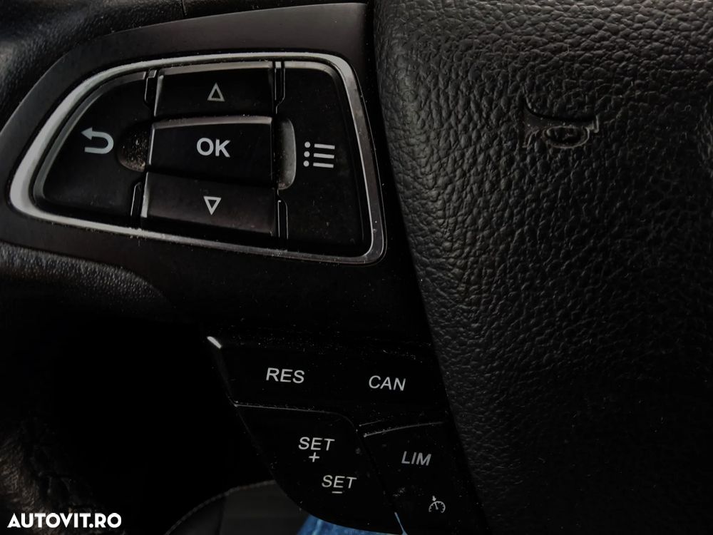 Ford EcoSport 1.5 EcoBlue Titanium - 13