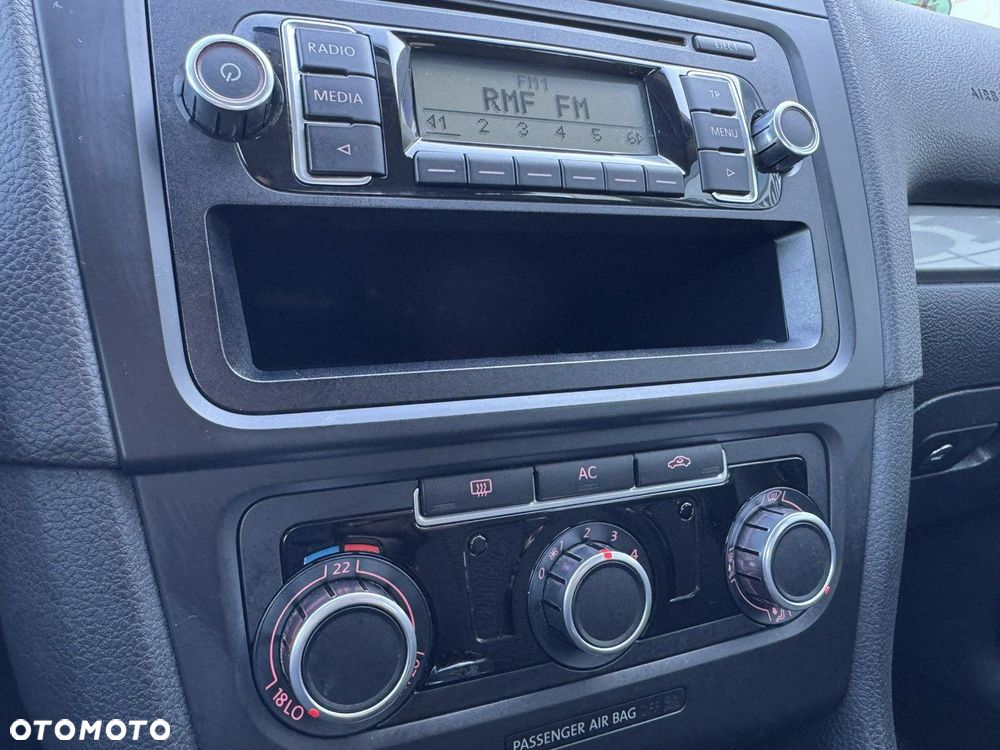 Volkswagen Golf 1.6 Trendline - 14