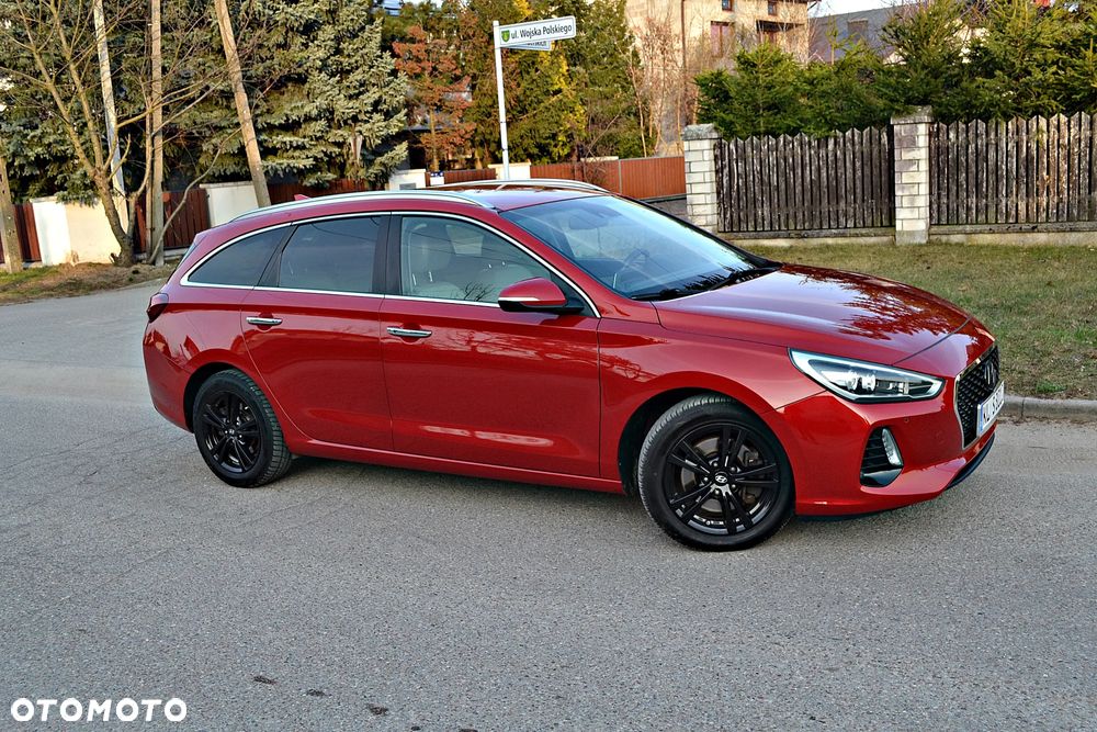 Hyundai i30 blue 1.6 CRDi Premium - 22