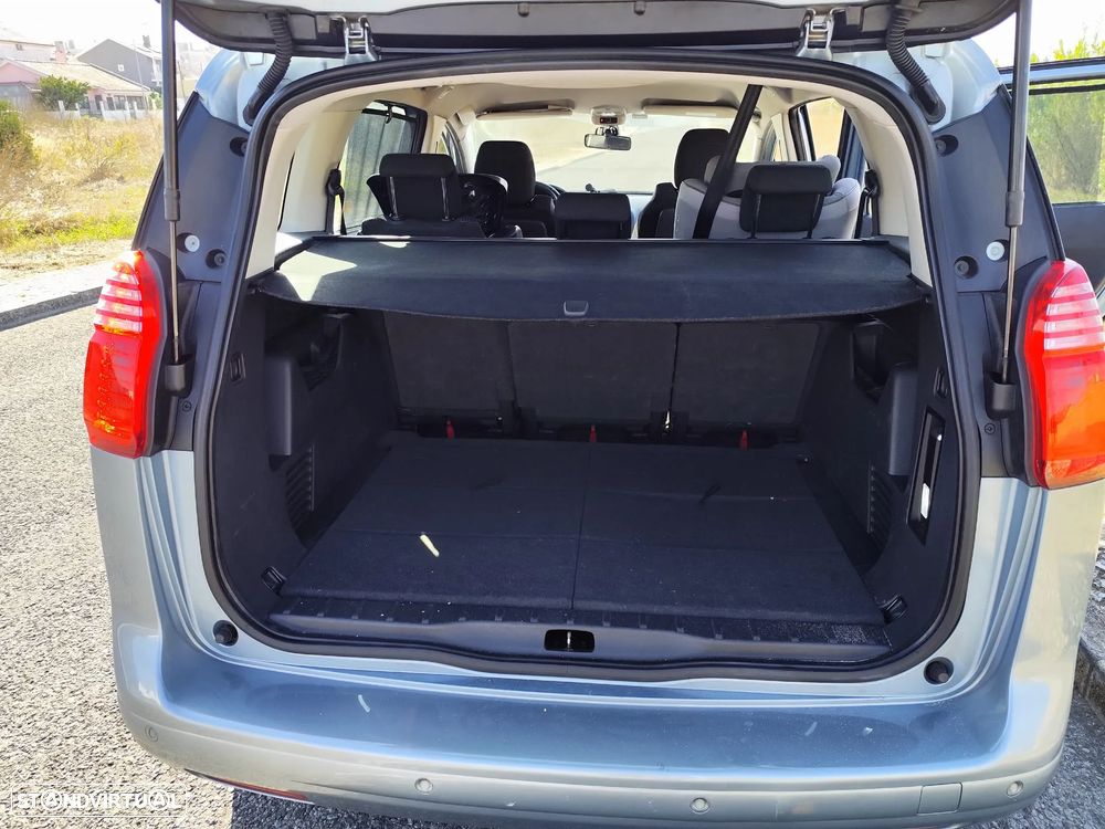 Peugeot 5008 1.6 HDi Executive - 16