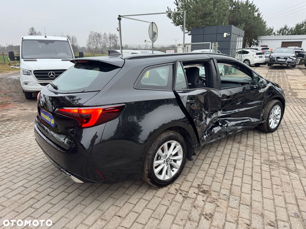 Toyota Corolla 1.8 Comfort - 3