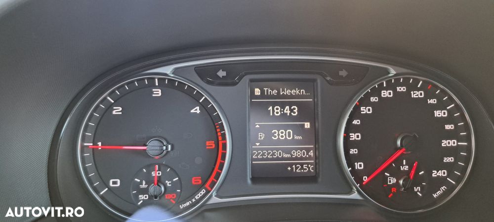 Audi A1 1.6 TDI ack Ambition - 14