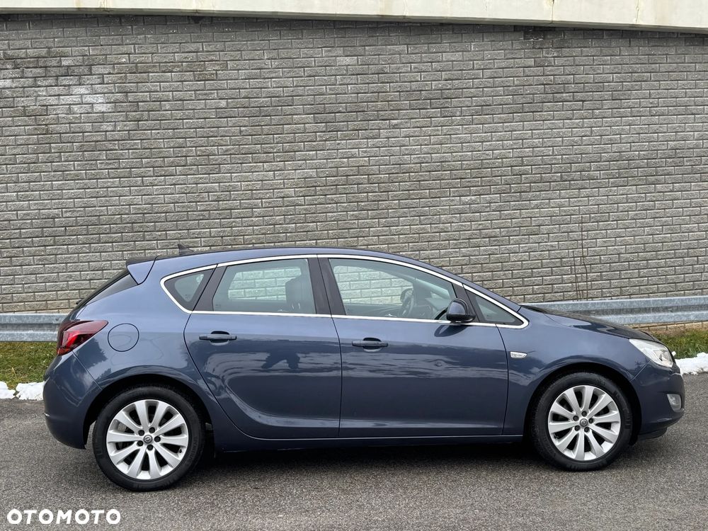 Opel Astra 1.6 Enjoy - 24