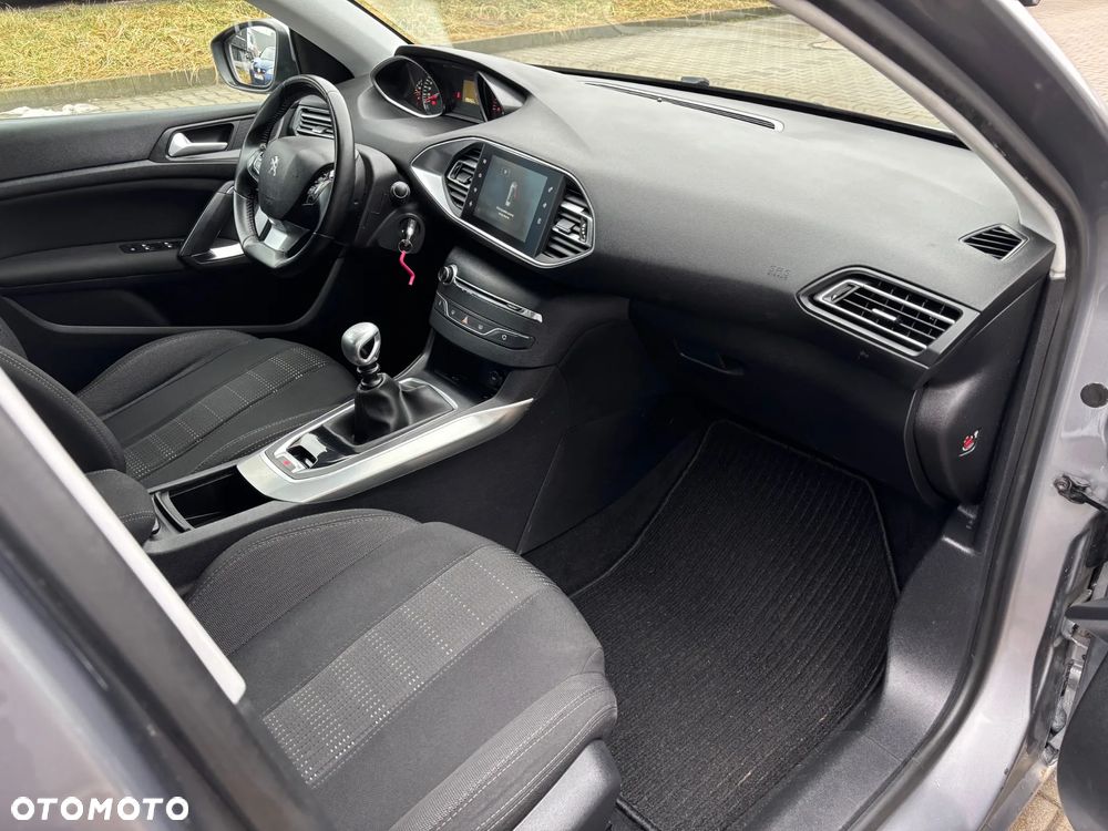Peugeot 308 BlueHDi FAP 150 Stop & Start Allure - 7