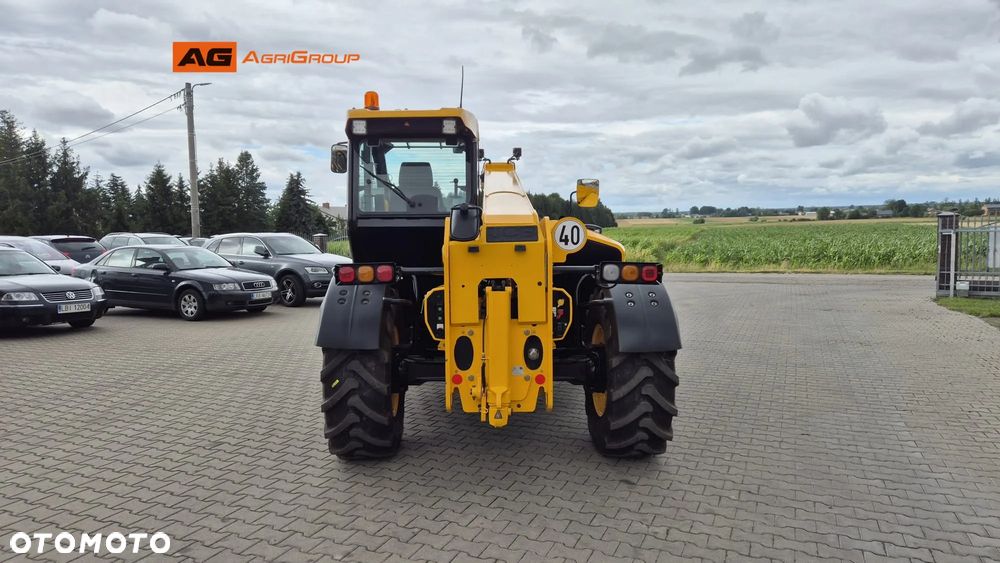 JCB 542-70 AGRI SUPER 2020R 145KM 2019R - 5