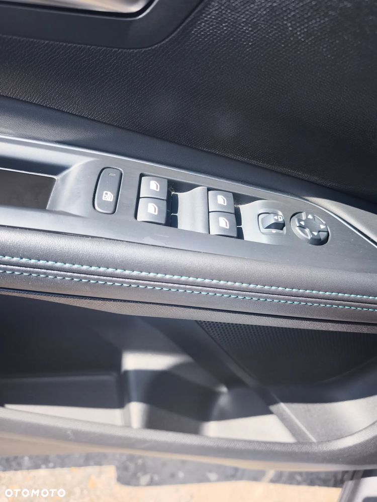 Peugeot 5008 1.5 BlueHDi Allure Pack S&S EAT8 - 11