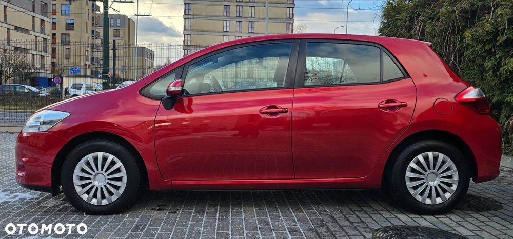 Toyota Auris 1.33 VVT-i Active - 11