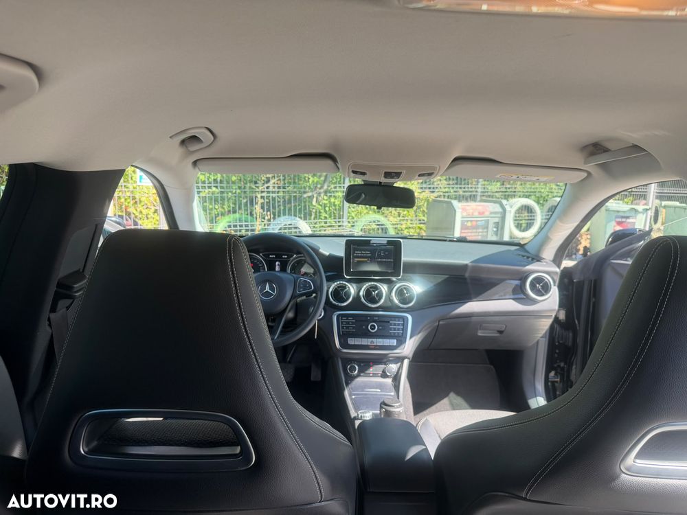 Mercedes-Benz CLA 200 d Shooting Brake 7G-DCT - 20