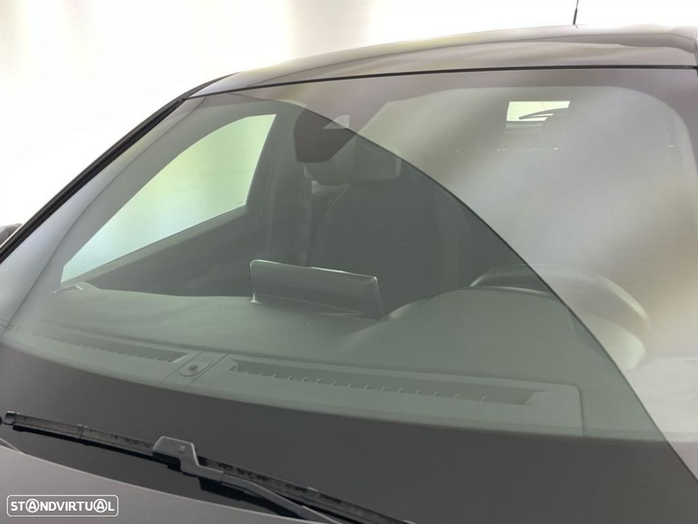 Peugeot 2008 1.2 PureTech Active - 19