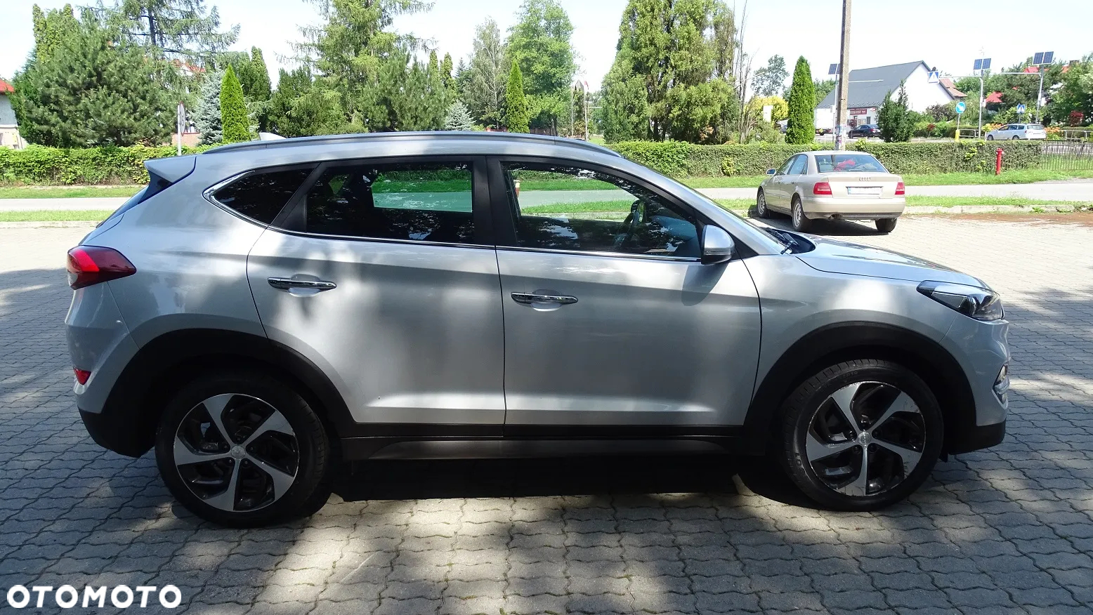 Hyundai Tucson 1.7 CRDI BlueDrive Style 2WD - 6
