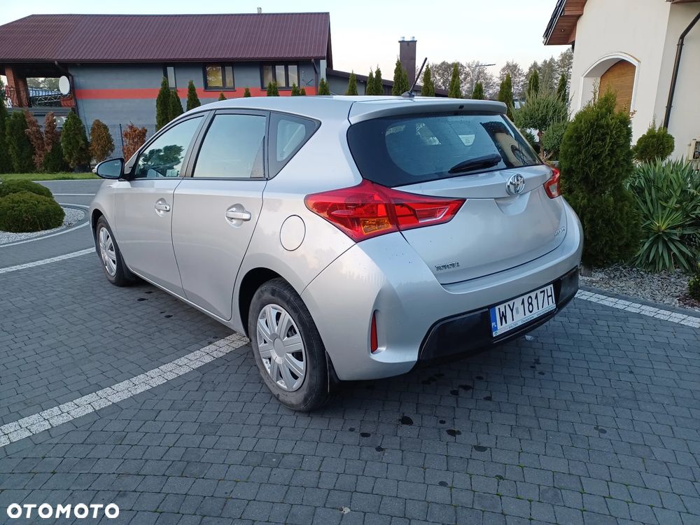 Toyota Auris - 20