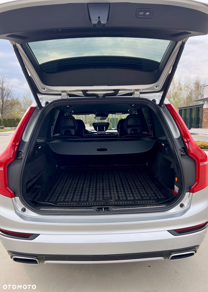 Volvo XC 90 D5 AWD Geartronic RDesign - 6