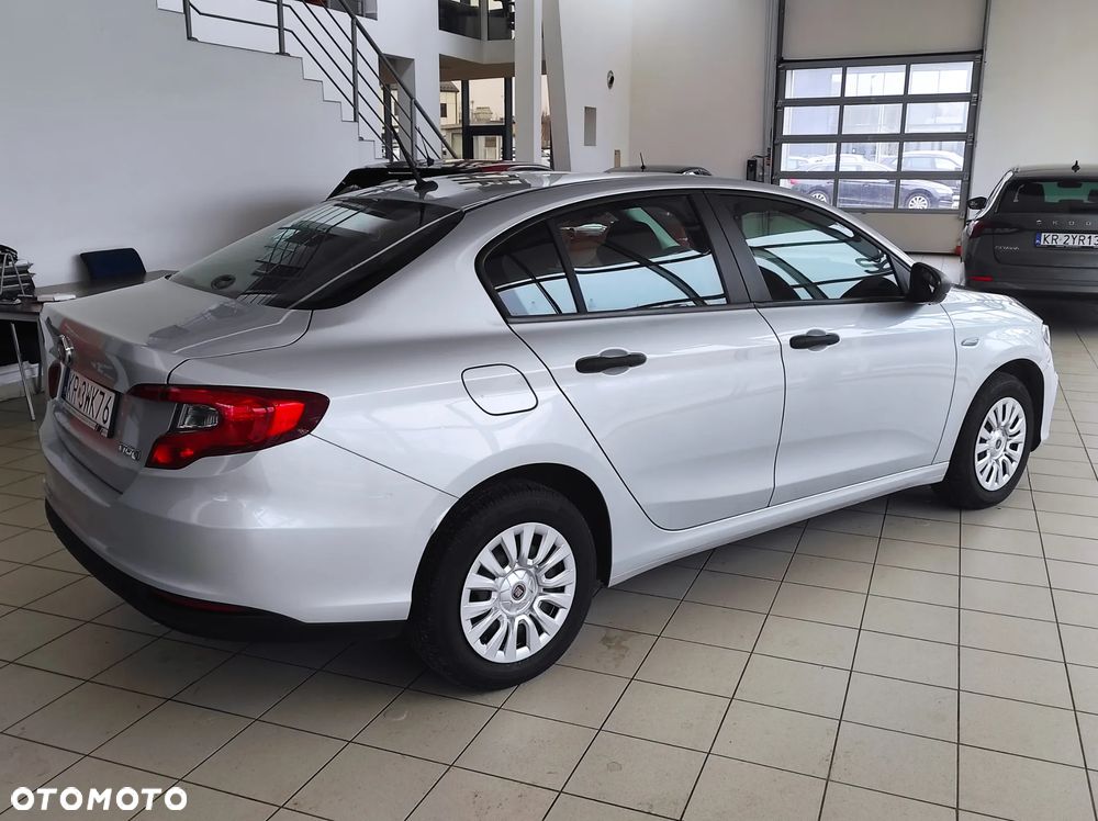 Fiat Tipo 1.0 T3 - 5