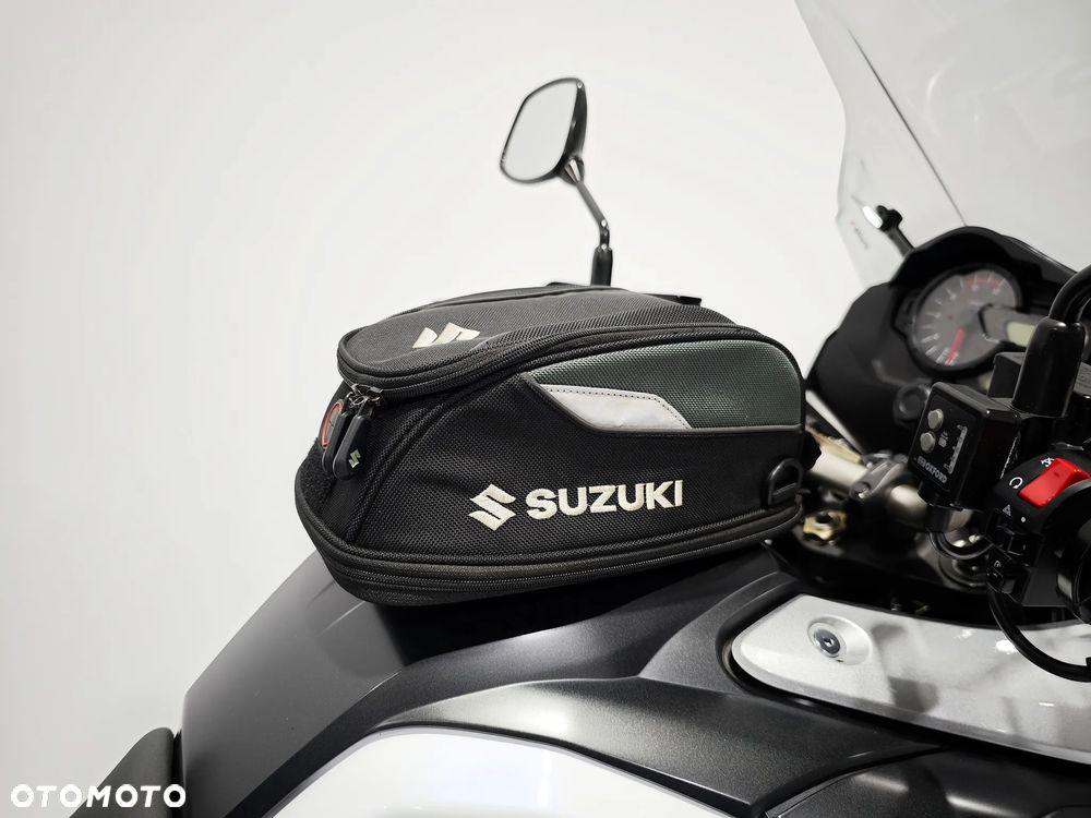 Suzuki V-STROM - 17