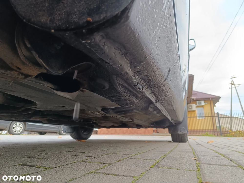 Volkswagen Passat - 38