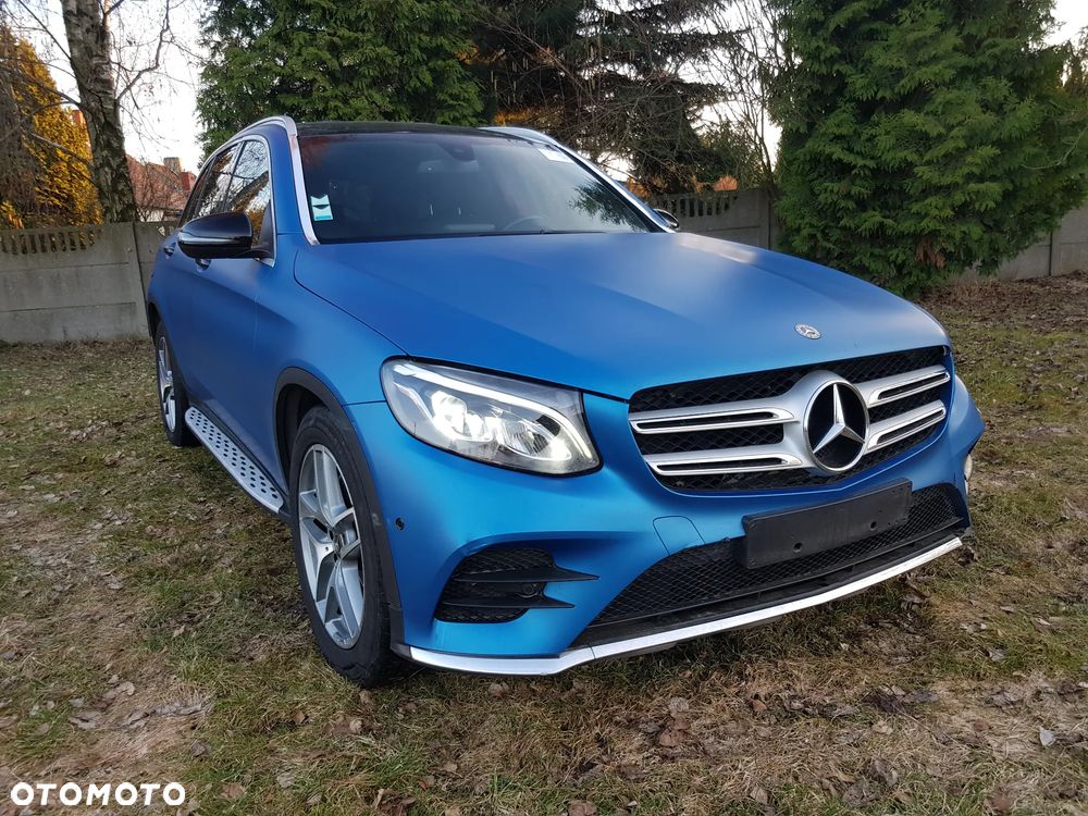 Mercedes-Benz GLC 250 d 4Matic 9G-TRONIC AMG Line - 1