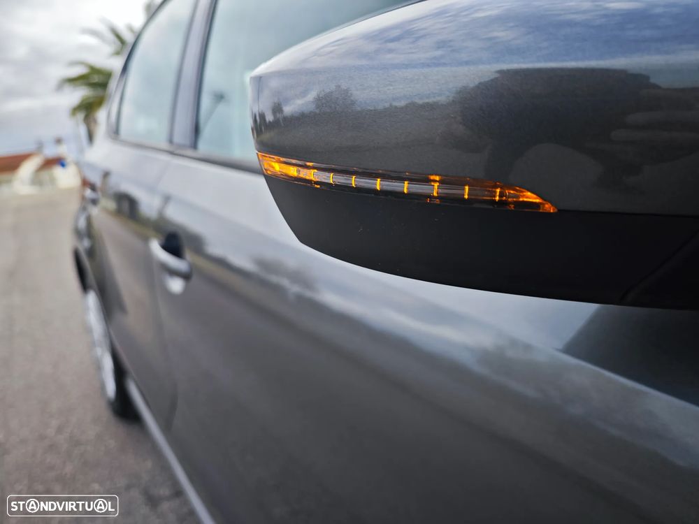 VW Polo 1.0 Trendline - 16