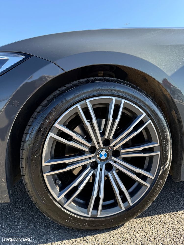 BMW 320 d xDrive Pack M Auto - 17