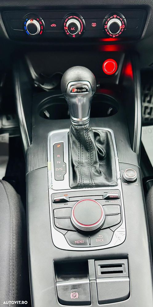 Audi A3 ack 1.6 TDI S-tronic Attraction - 24