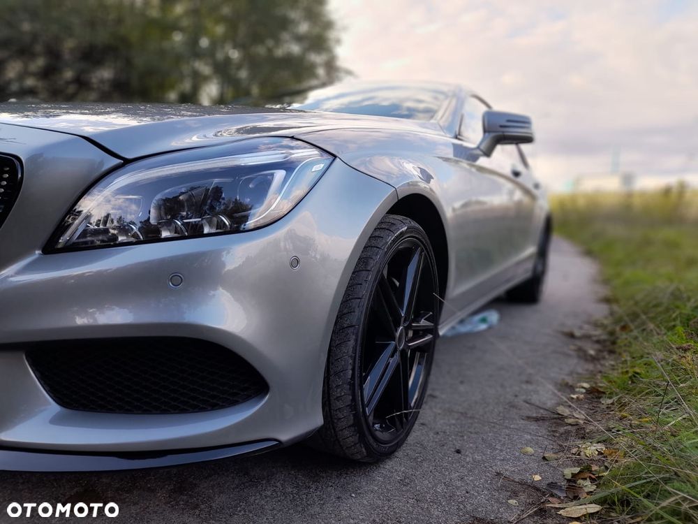 Mercedes-Benz CLS 500 4Matic 7G-TRONIC - 4