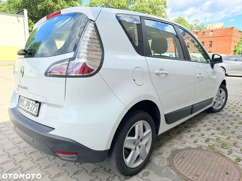 Renault Scenic 1.6 16V 110 TomTom Edition - 6