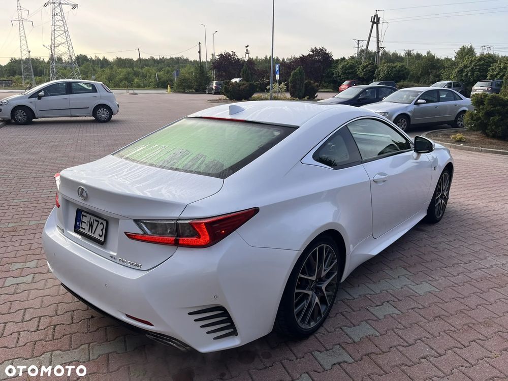 Lexus RC - 18