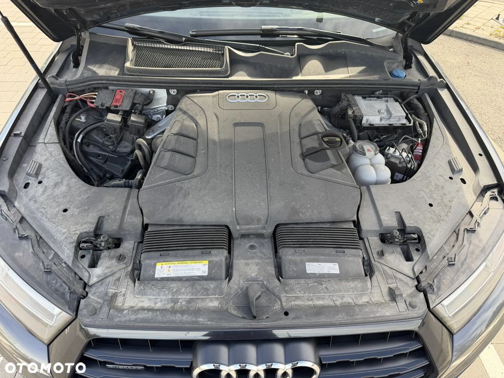 Audi Q7 - 29
