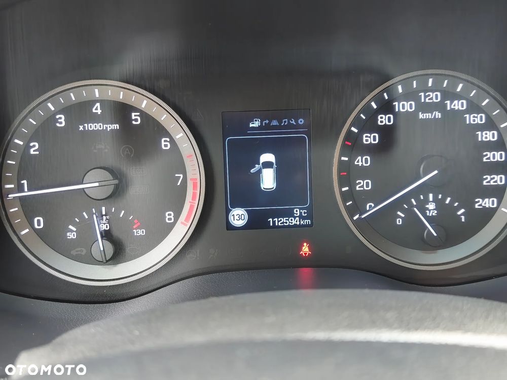 Hyundai Tucson blue 1.6 GDi 2WD Navi - 9