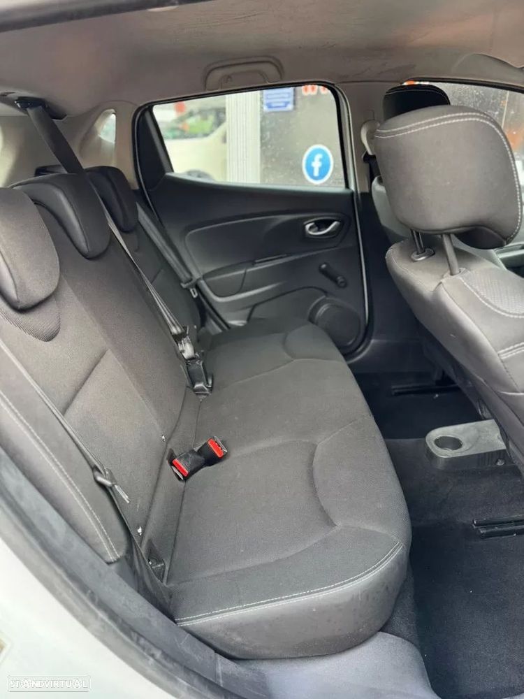 Renault Clio 1.5 dCi Zen - 12
