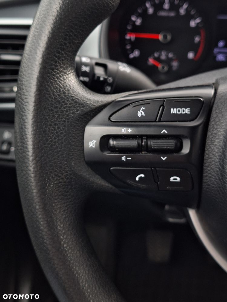 Kia Stonic 1.0 T-GDI M - 16