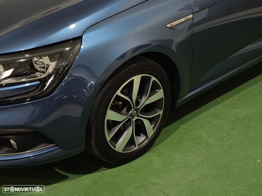 Renault Mégane Sport Tourer 1.5 dCi Bose Edition J18 - 4
