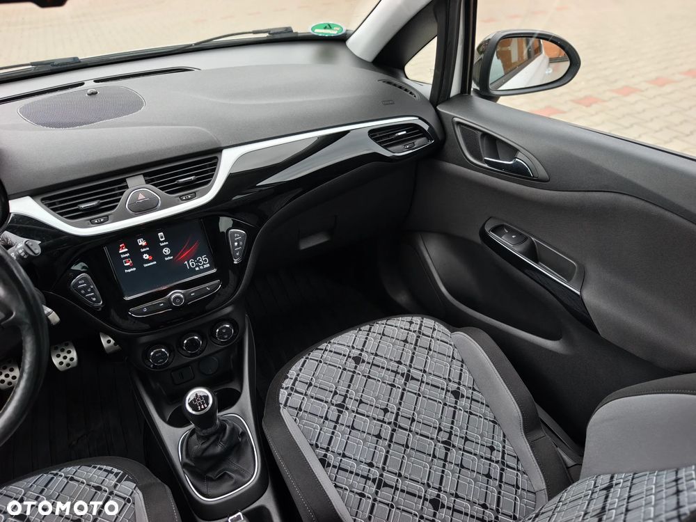 Opel Corsa 1.4 16V Innovation - 9