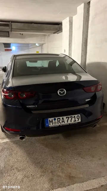 Mazda 3 - 4