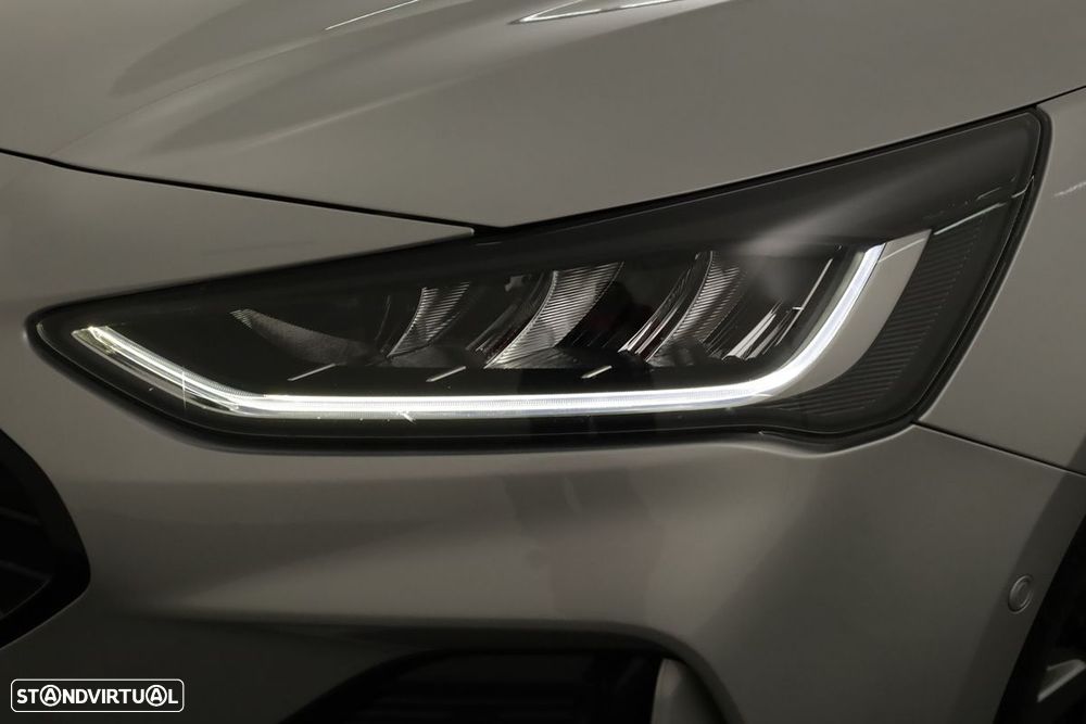 Ford Focus 1.0 EcoBoost MHEV ST-Line - 6