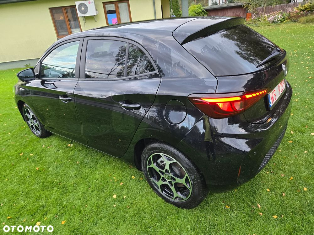 MG MG3 3 Hybrid+ Luxury - 6