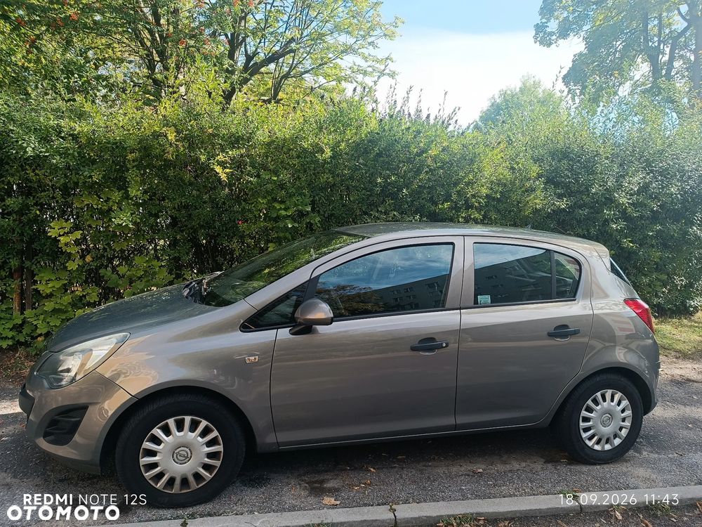 Opel Corsa 1.2 16V Edition / Active - 2