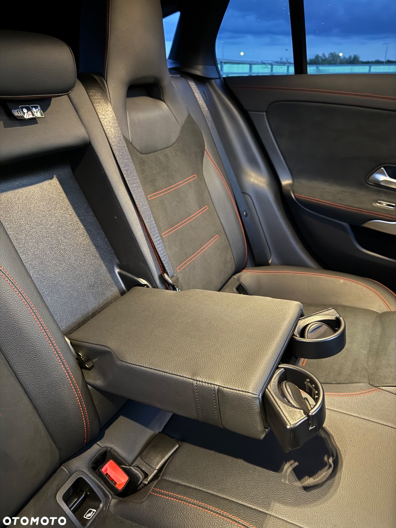 Mercedes-Benz CLA AMG 45 S 4-Matic 8G-DCT - 18