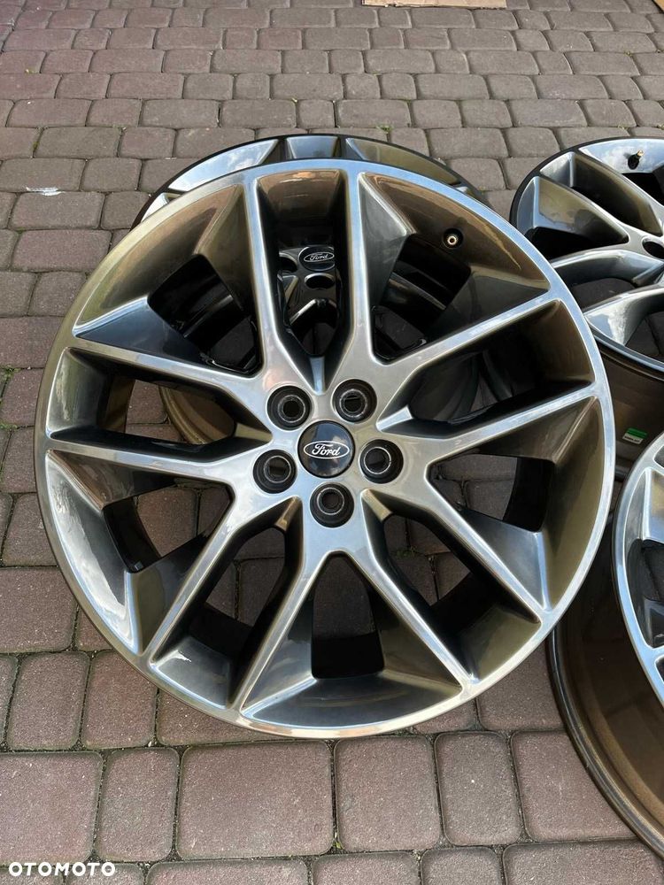 Oryginalne alufelgi Ford 5x108 20 cali Czujniki EGDE
